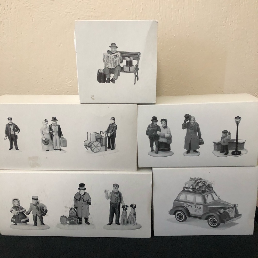 Department 56 Various Accessories, Like New